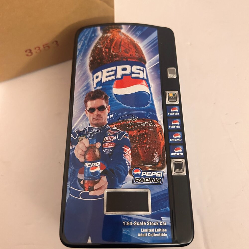 Pepsi Racing 2004 Jeff Gordon #24 Diecast Car Tin Case | NASCAR Limited Edition - Picture 5 of 16